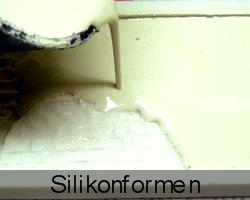 Silikonform mit Gips ausgießen